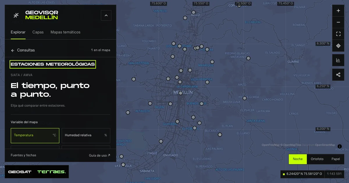 Geovisor GeoSAT: consulta «Temperatura, humedad y viento» activa sobre el mapa de Medellín.